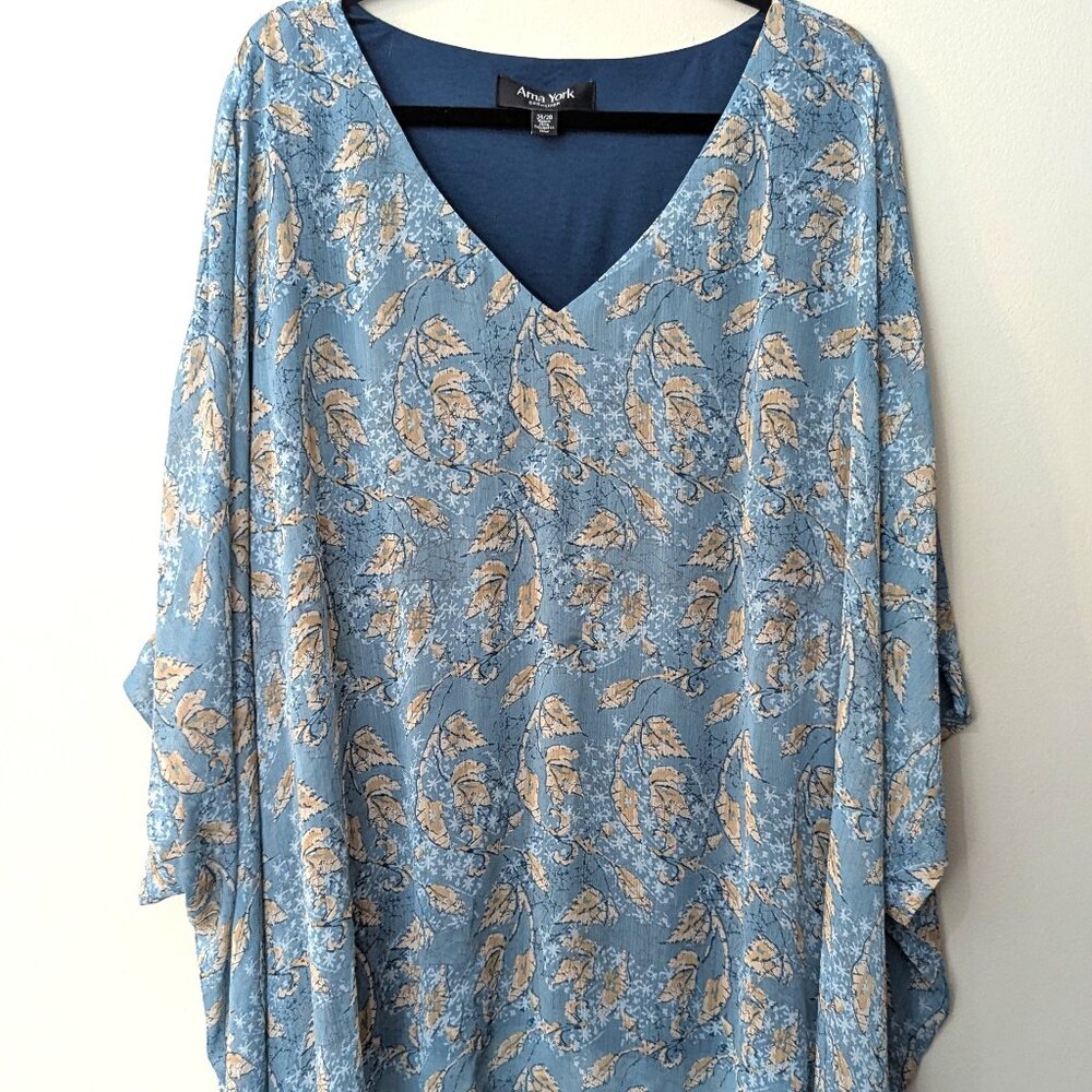 Arna York Collection Women's Sheer Blue Leaf Flutter Poncho Top. Size 26/28